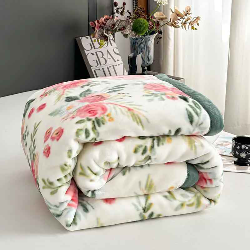 Wendbare Flanelldecke im Blumenstil