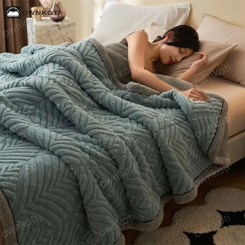 Einfache weiche Überwurfdecke aus doppeltem Fleece