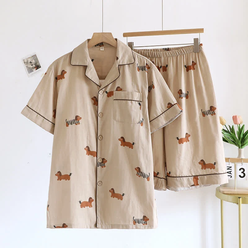 Süßes Kurzarm-Pyjama-Set mit Dackel-Paar
