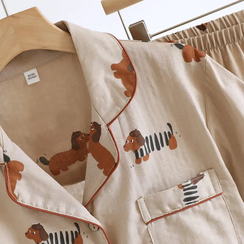 Süßes Kurzarm-Pyjama-Set mit Dackel-Paar
