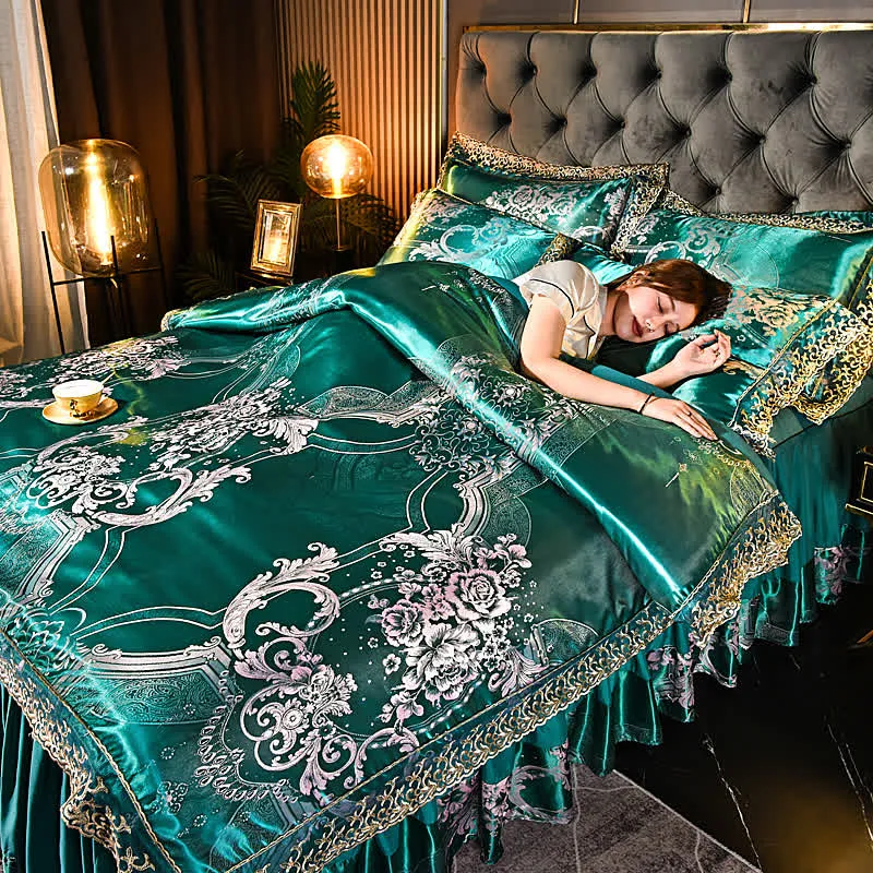 Bettwäscheset mit Satin-Bettrock und Blumenmuster (4-teilig)