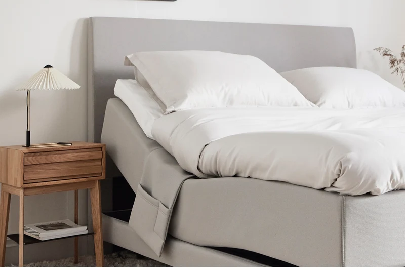 Lyra Headboard