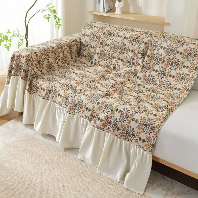 Jacquard-Sofabezug mit Pflaumenblüten-Rüschen