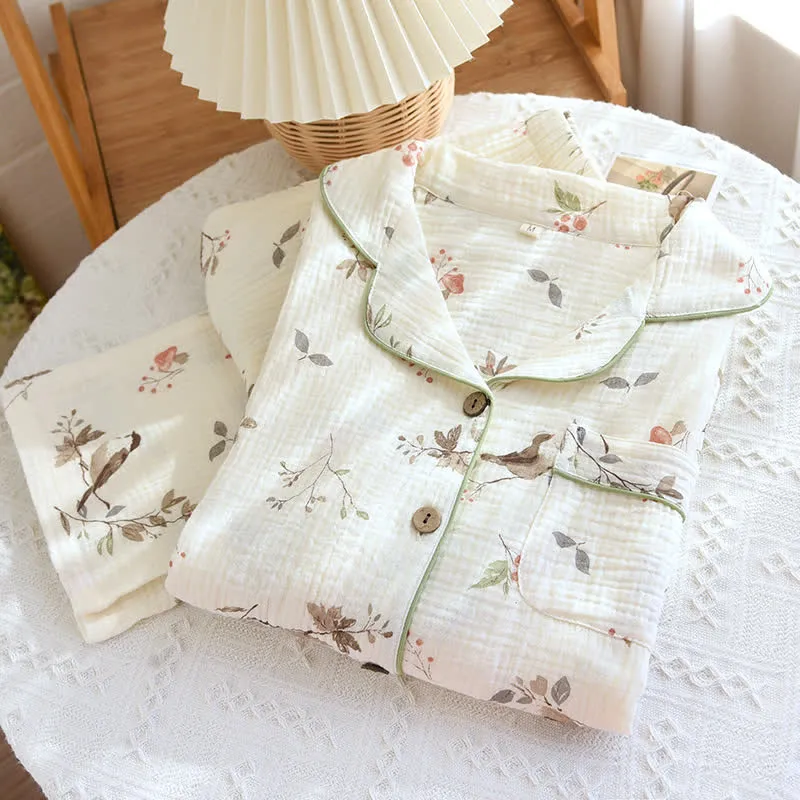 Ländliches Pyjama-Set aus Baumwollgaze-Jacquard