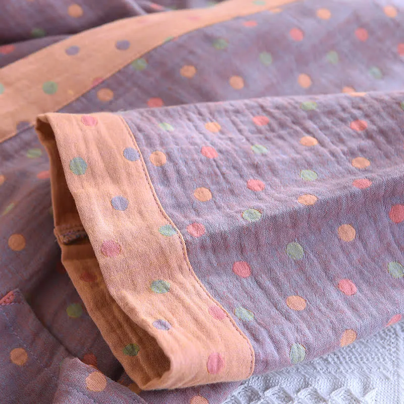 Kimono-Bademantel aus Baumwollgaze mit bunten Punkten