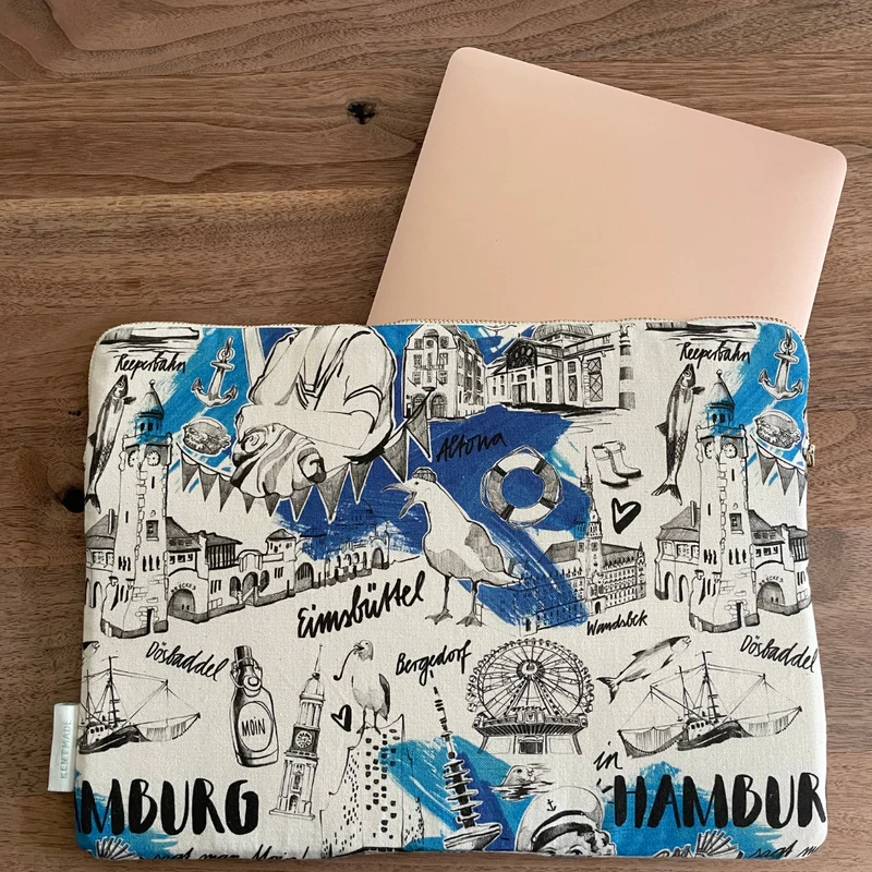 Laptoptasche im beliebten Hamburgdesign aus 100% Baumwolle für 13"/14" Laptops