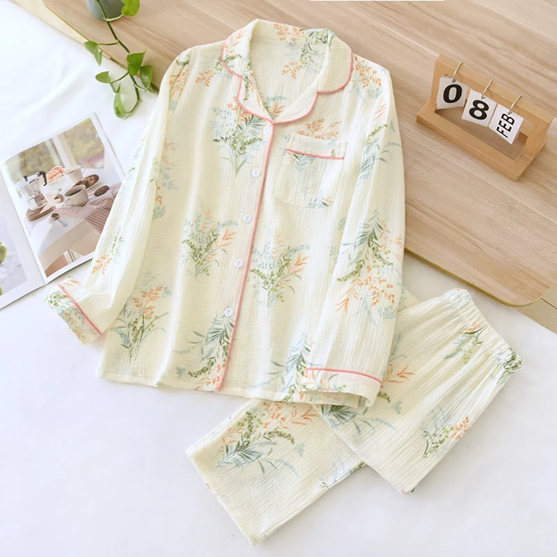 Loungewear-Set aus reiner Baumwolle mit ländlichem Revers