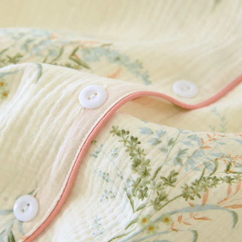 Loungewear-Set aus reiner Baumwolle mit ländlichem Revers