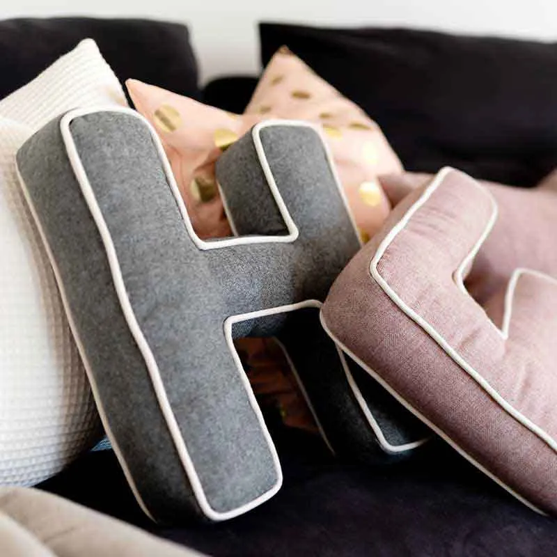 Buchstabenkissen HERRINGBONE | Grau