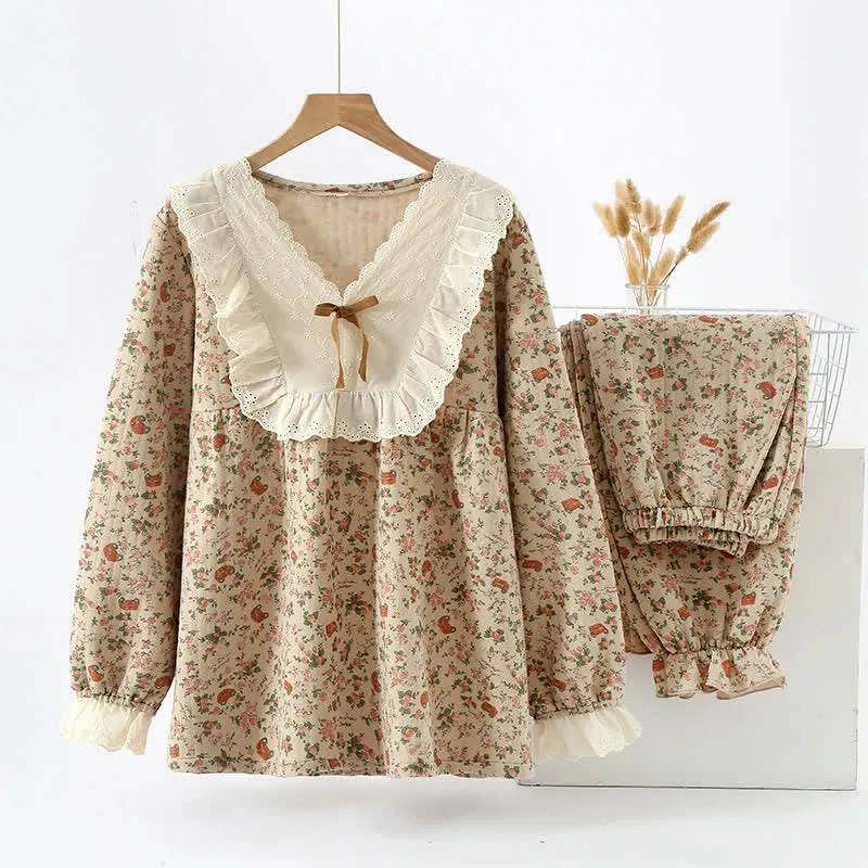 Loungewear-Set aus Baumwolle im Vintage-Rosengarten-Stil