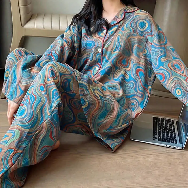 Loungewear-Set aus Baumwolle mit Kunstdruck in Übergröße