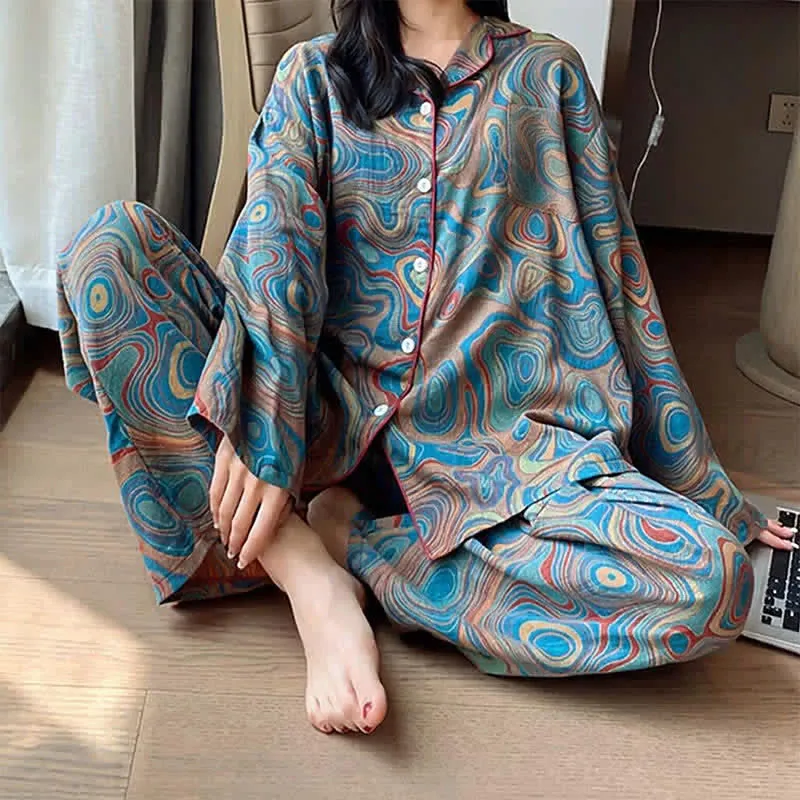 Loungewear-Set aus Baumwolle mit Kunstdruck in Übergröße