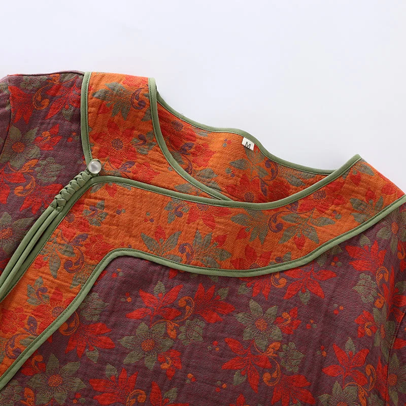Pyjama-Set aus Baumwollgaze mit Blumenmuster und Froschverschluss
