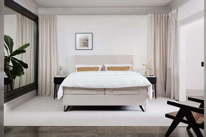 Signature J6 Aqtive II Bed+ Optima Mattress Topper
