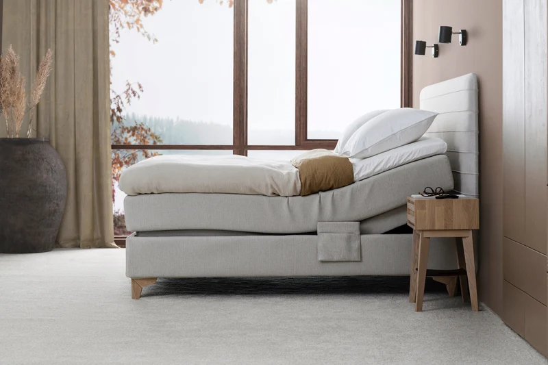 Signature J6 Aqtive II Bed+ Optima Mattress Topper