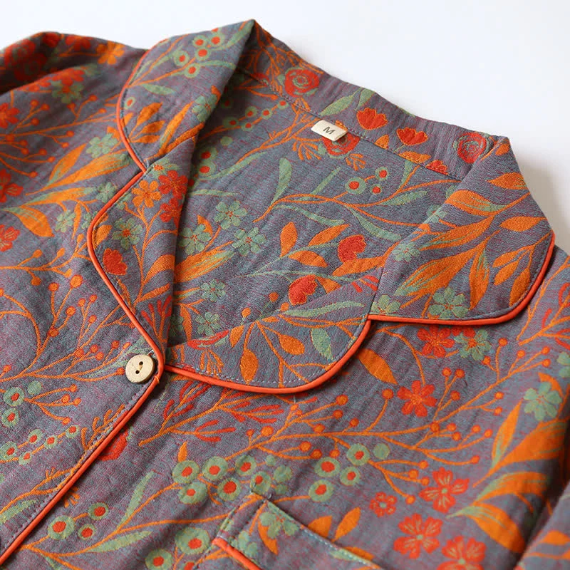 Vintage Loungewear-Set aus Baumwolle mit Blattmotiv und Revers