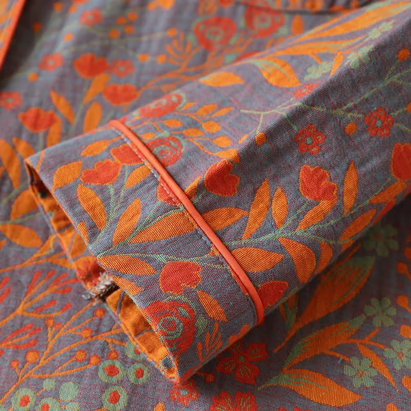 Vintage Loungewear-Set aus Baumwolle mit Blattmotiv und Revers