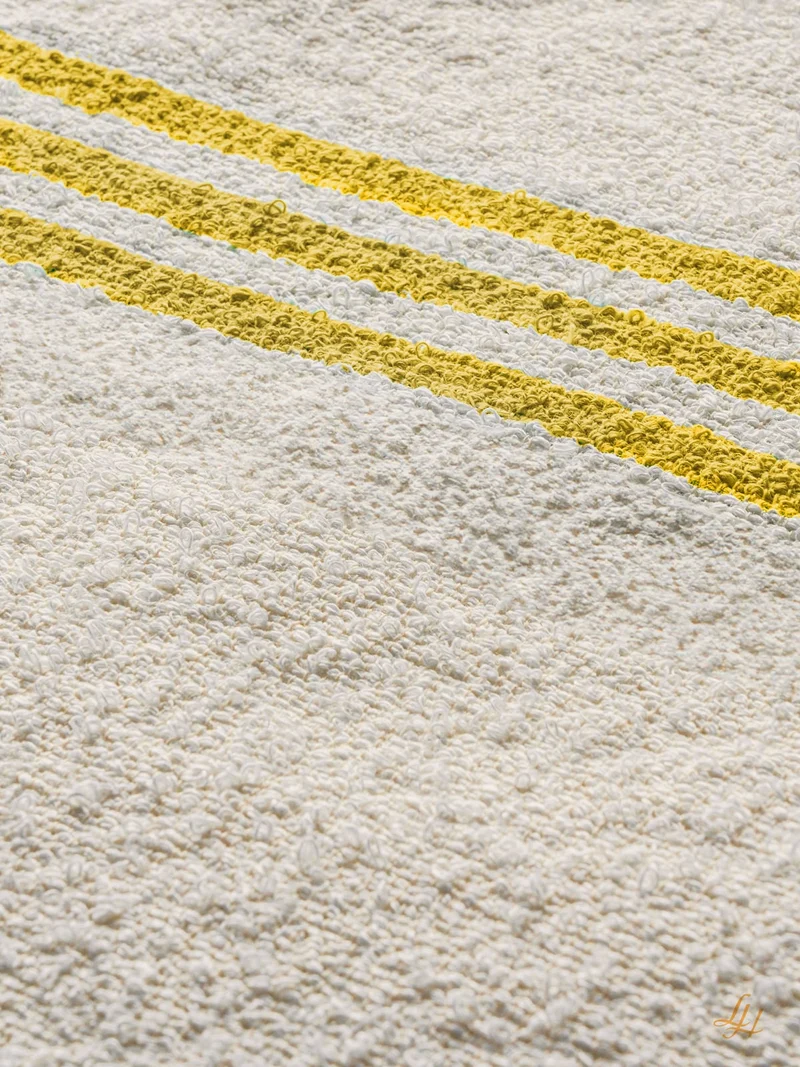 Badetuch aus Leinenfrotté-Cremeweiß mit Farbstreifen