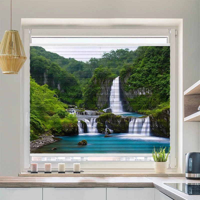 Wabenplissee Motiv "Wasserfall im Wald"