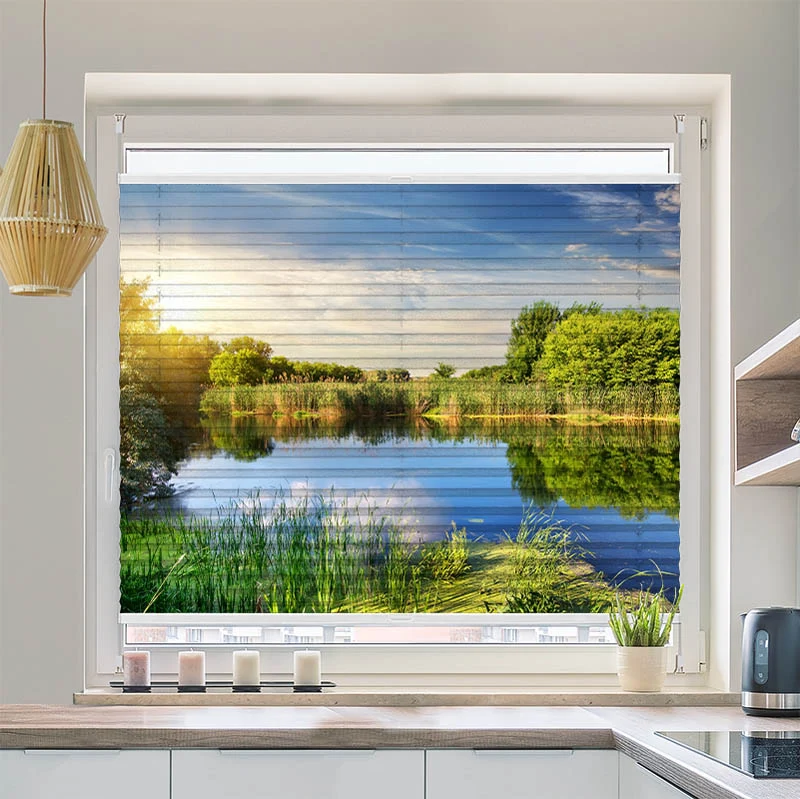Wabenplissee Motiv "Idyllischer Waldsee"