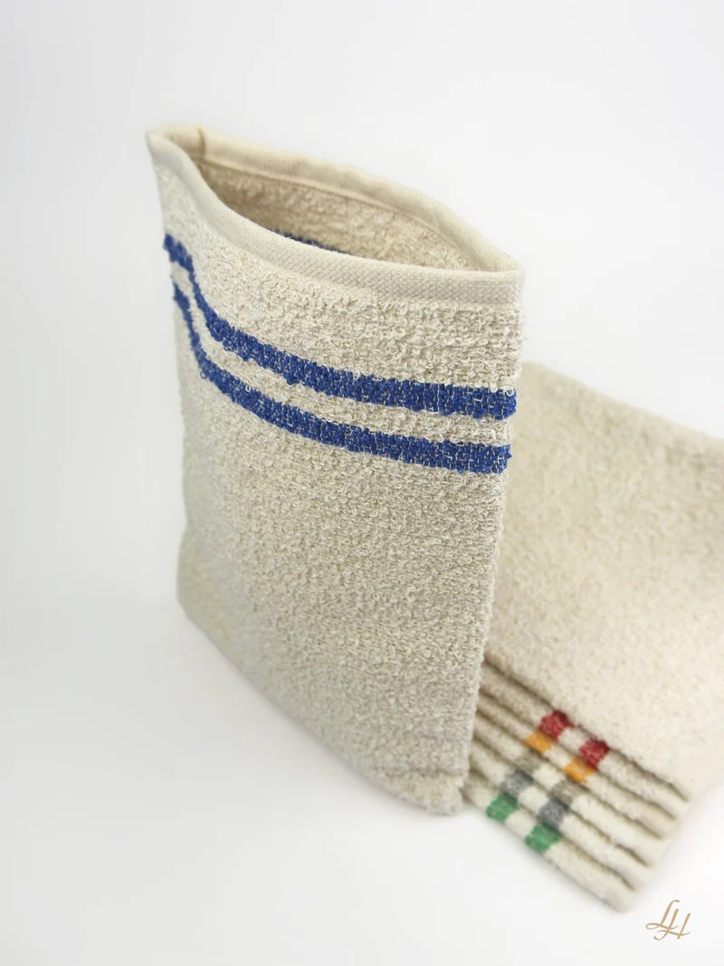Waschhandschuh aus Leinenfrotté-Cremeweiß mit Farbstreifen
