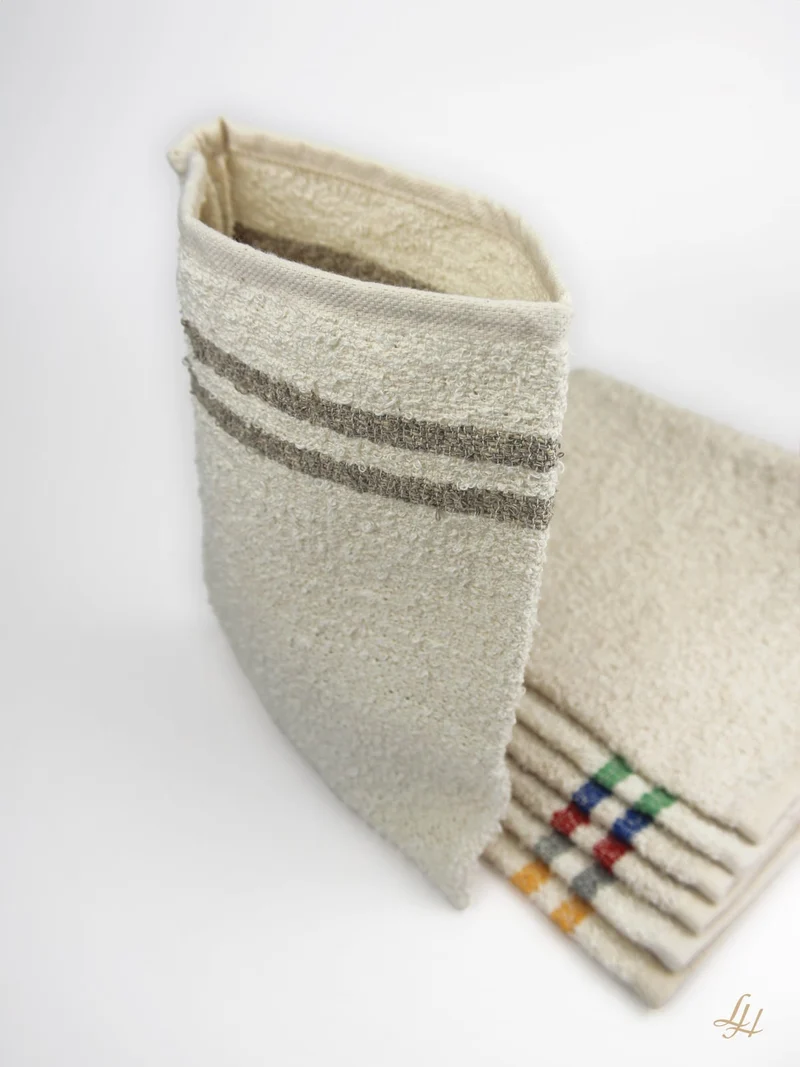 Waschhandschuh aus Leinenfrotté-Cremeweiß mit Farbstreifen