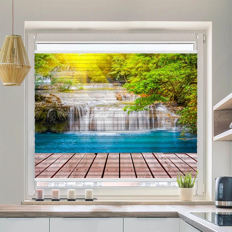 Wabenplissee Motiv "Wald Wasserfall Steg"
