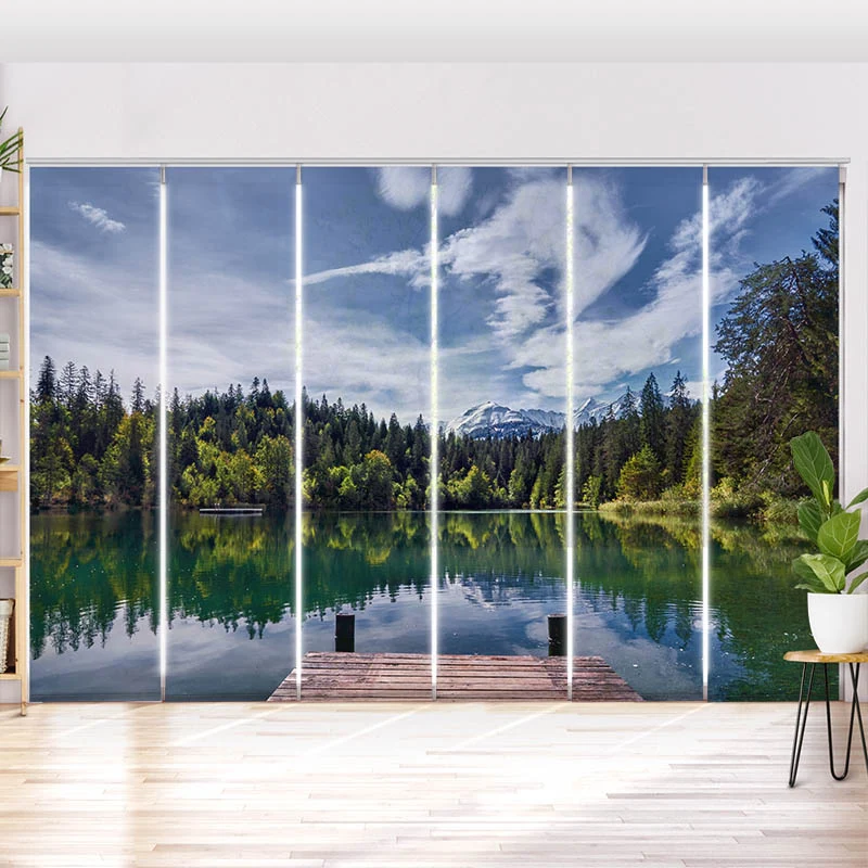 Schiebegardine Motiv "Bergsee im Wald"