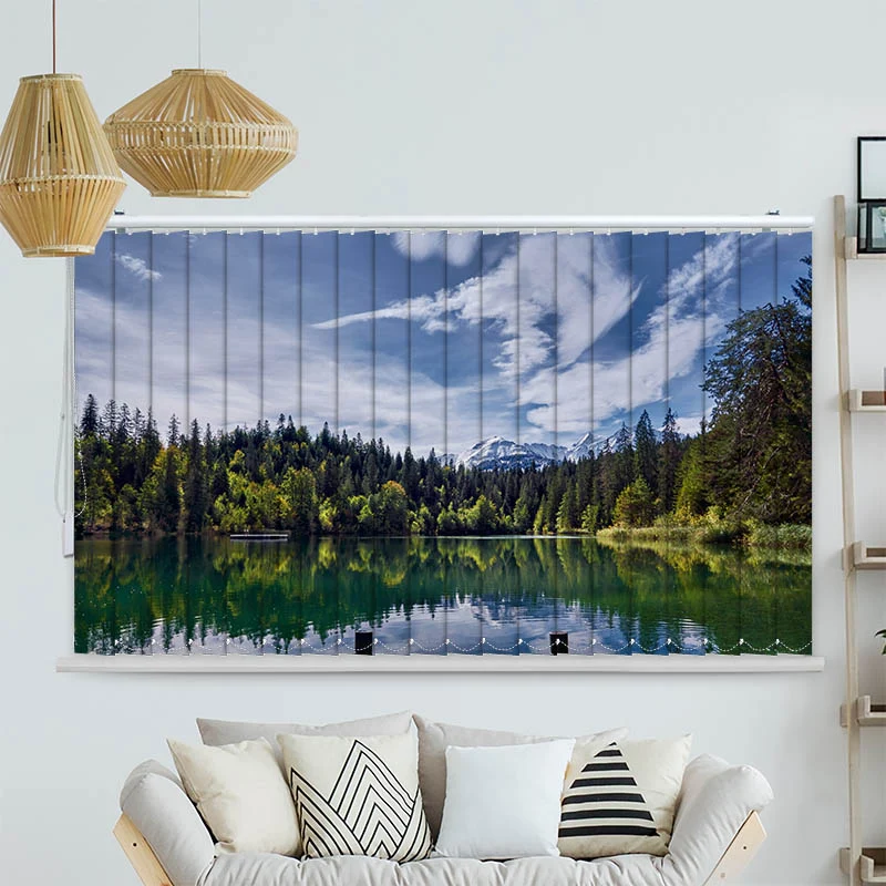 Lamellenvorhang Motiv "Bergsee im Wald"