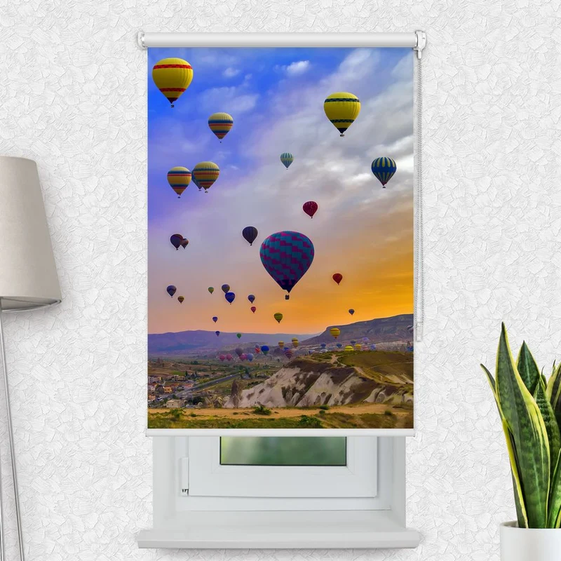 Motivrollo 'Ballons Schoene Landschaft' | Bis B 430 x H 440 cm